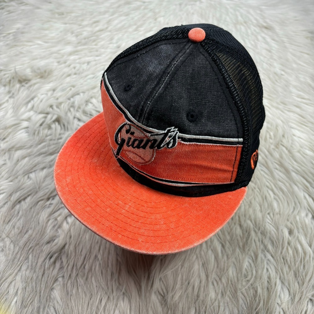 New Era Heritage Series Men's OS Mesh Snap Back Retro San Francisco Giants